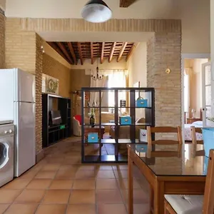 Precioso - Localizacion Perfecta **wifi - A/c** Apartamento